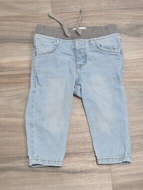 Old Navy Baby Light Wash Pull-On Jeans Size 12–18 Months Drawstring Waist Denim